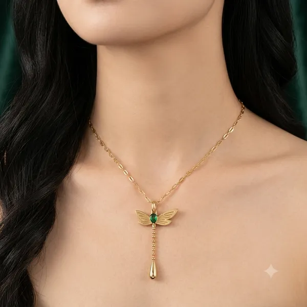 Gold_Tone_Pendant_Necklace_For_Women