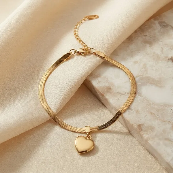 Gold_Tone_Heart_Charm_Bracelet_For_Women