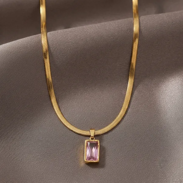 Gold_Tone_Stainless_Steel_Pendant_Necklace_For_Women