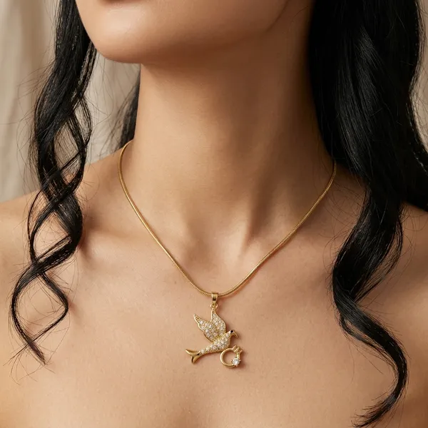 Gold_Tone_Stainless_Steel_Pendant_Necklace_For_Women