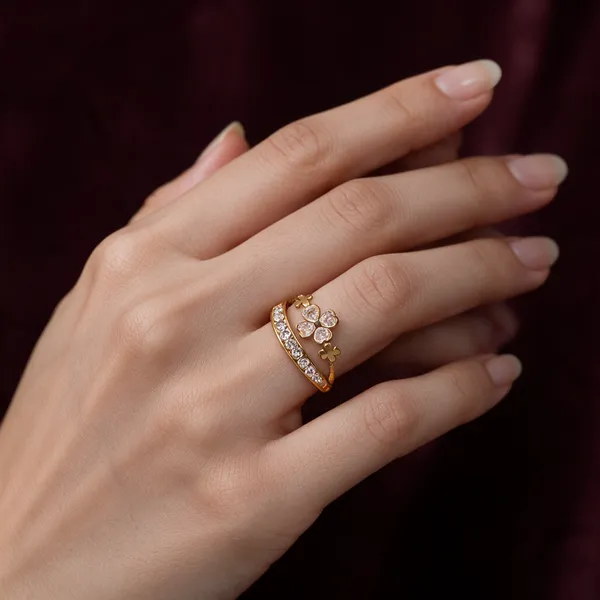Gold_Tone_Crystal_Embellished_Ring_For_Women