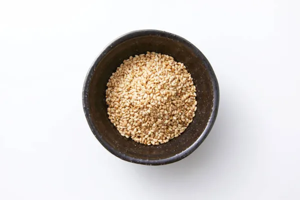 Janta_White_Sesame_Seeds