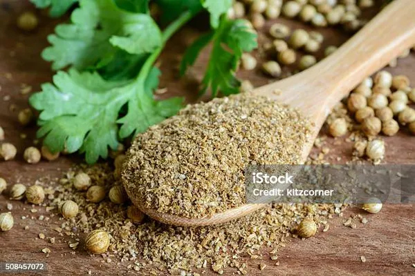 Janta_Whole_Coriander_Seeds