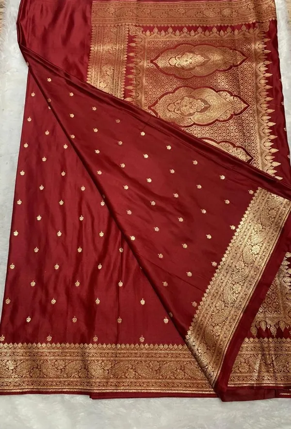 R_H_Cloth_Villa_Saree_Striped_Maheshwari_Silk_Blend_Saree_(Maroon)
