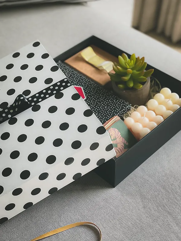 Polka_Dot_Lid_Box