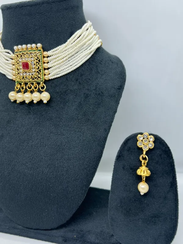 White_Pearl_Multilayer_Choker_Necklace_Set_For_Women