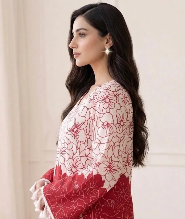 Red_And_White_Cotton_Floral_Print_Tassel_Detail_Kurta_For_Women