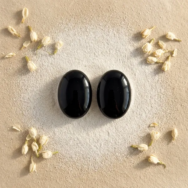 Black_Obsidian_Worry_Stone_for_Protection_&_Grounding