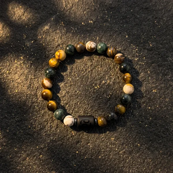 Cancer_Zodiac_Bracelet_–_Black_Obsidian_with_Cancer_Charm