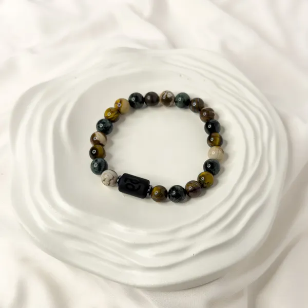 Cancer_Zodiac_Bracelet_–_Black_Obsidian_with_Cancer_Charm