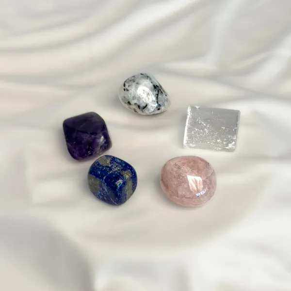 Pisces_Zodiac_Crystal_Kit_–_Polished_Tumble_Stones_for_Peace_&_Spiritual_Growth