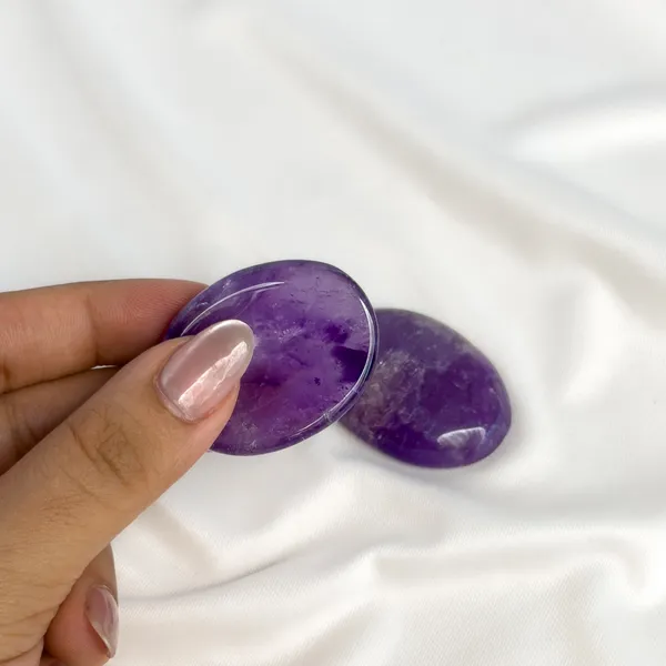 Amethyst_Worry_Stone_for_Calm_Sleep_&_Stress_Relief