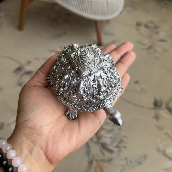 Oxidised_Silver_Tortoise_Figurine_–_Vastu_Decor