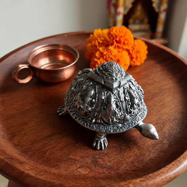 Oxidised_Silver_Tortoise_Figurine_–_Vastu_Decor