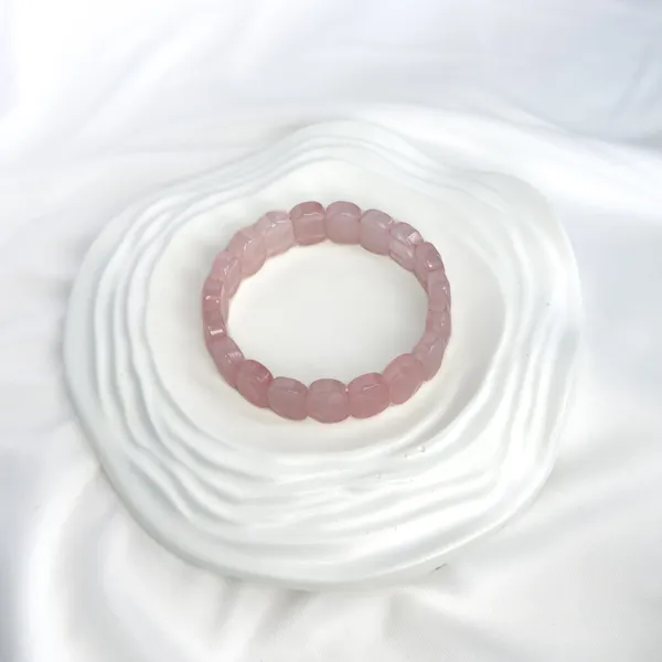 Rose_Quartz_Bracelet_–_Faceted_Oval_Beads_for_Love