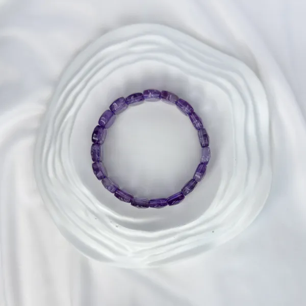 Amethyst_Bracelet_–_Faceted_Oval_Beads_for_Calm_&_Peace