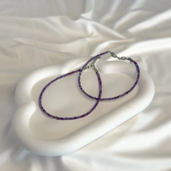 Amethyst_Anklet_–_Natural_8mm_Beads,_Adjustable