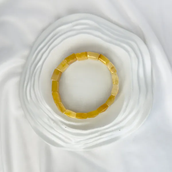 Yellow_Jade_Bracelet_–_Faceted_Square_Beads_(12mm)
