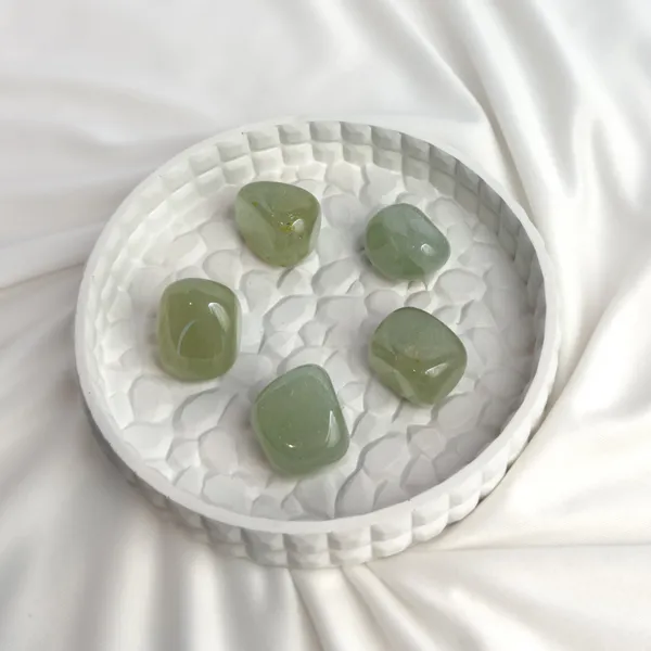 Green_Aventurine_Tumble_Stone_–_Natural_Crystal