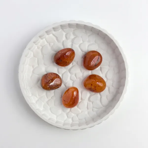 Carnelian_Tumble_Stone_–_Natural_Crystal