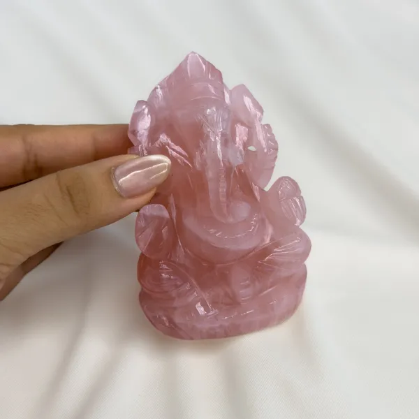 Rose_Quartz_Ganesha_Idol_–_Hand_Carved_Crystal_Ganesh_Murti_(10cm)