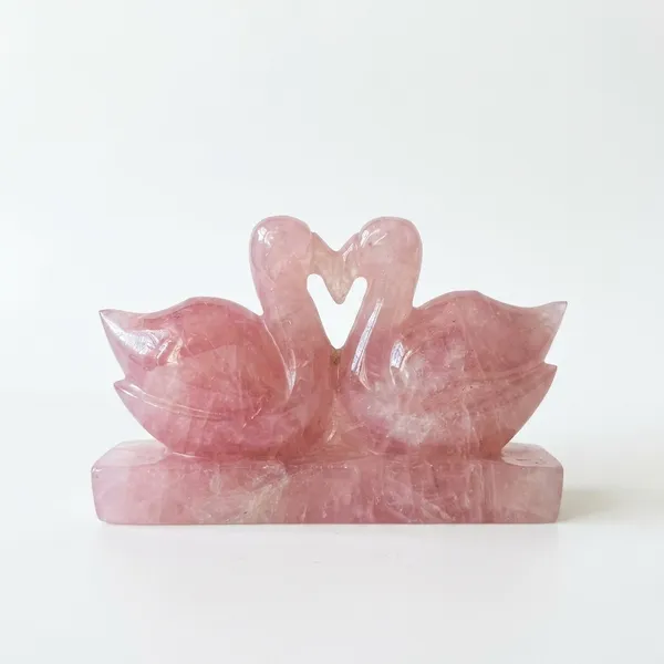 Rose_Quartz_Swan_Figurine_XL_–_Hand_Carved_Pair_Symbol