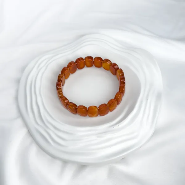 Carnelian_Bracelet_–_Faceted_Oval_Beads_for_Confidence