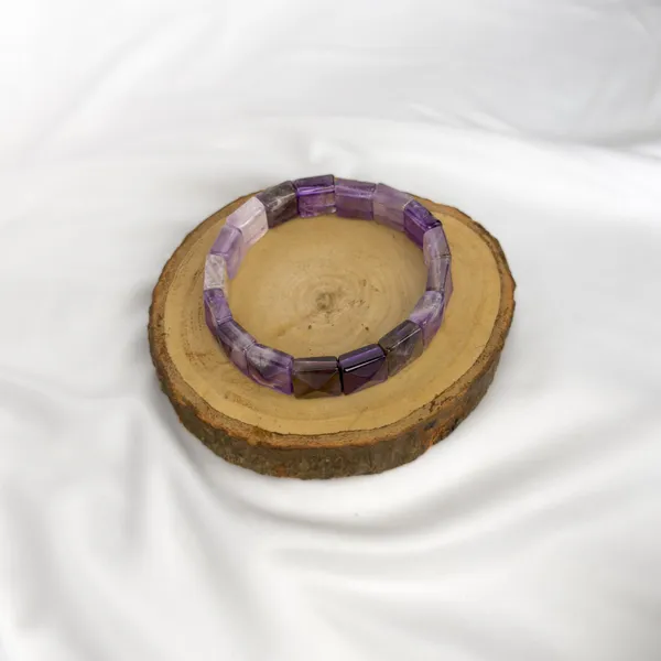 Amethyst_Bracelet_–_Faceted_Square_Beads_(12mm)