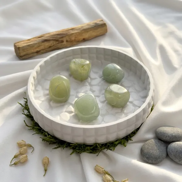 Green_Aventurine_Tumble_Stone_–_Natural_Crystal