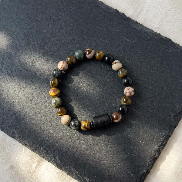 Libra_Zodiac_Bracelet_–_Black_Obsidian_with_Libra_Charm
