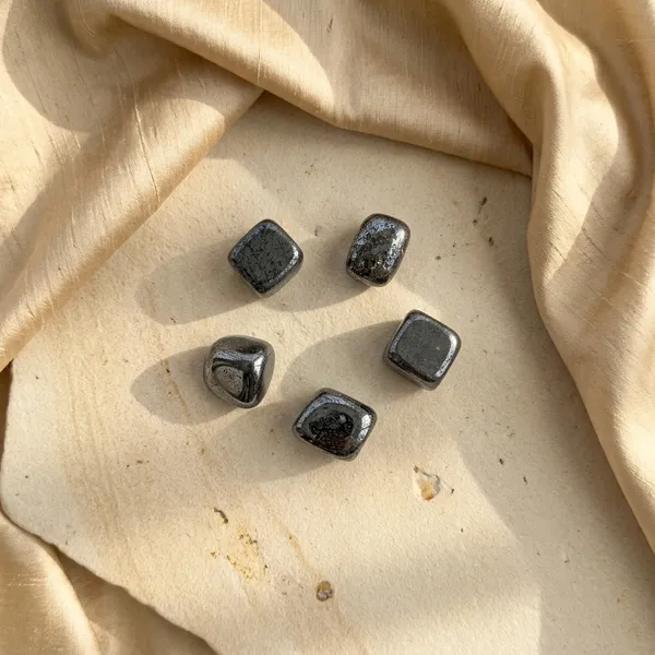 Hematite_Tumble_Stone_–_Natural_Grounding_Crystal