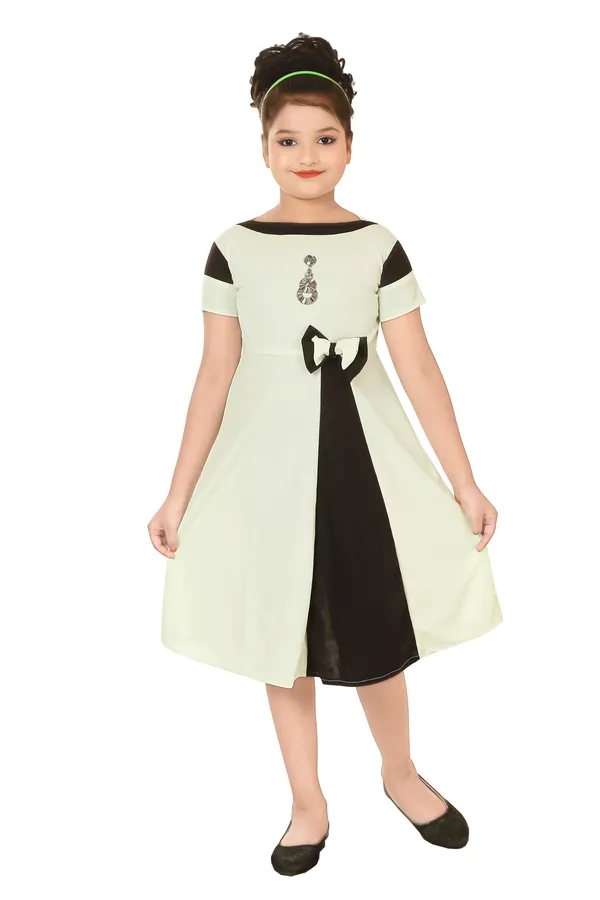 Mint_Green_And_Black_Cotton_Fit_And_Flare_Dress_For_Girls