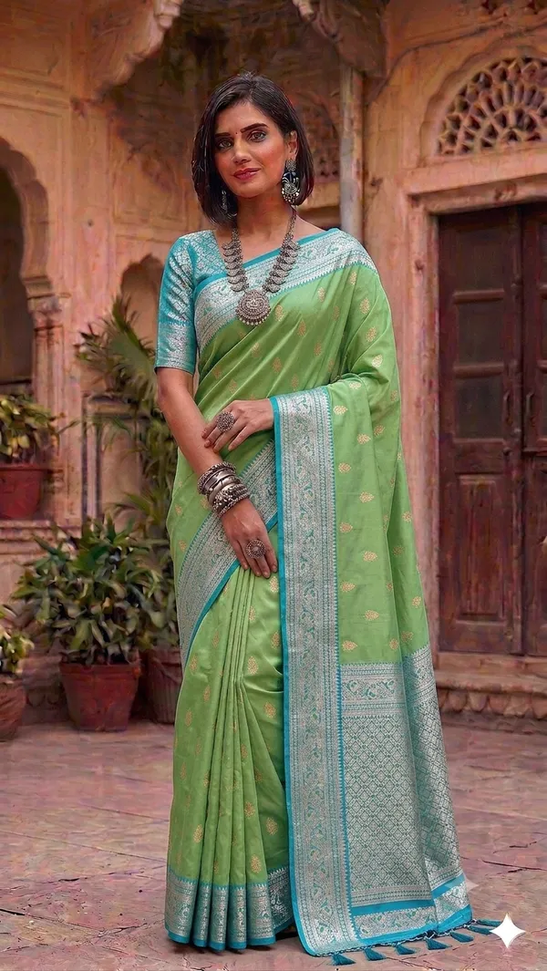 Green_Silk_Zari_Woven_Banarasi_Saree_For_Women