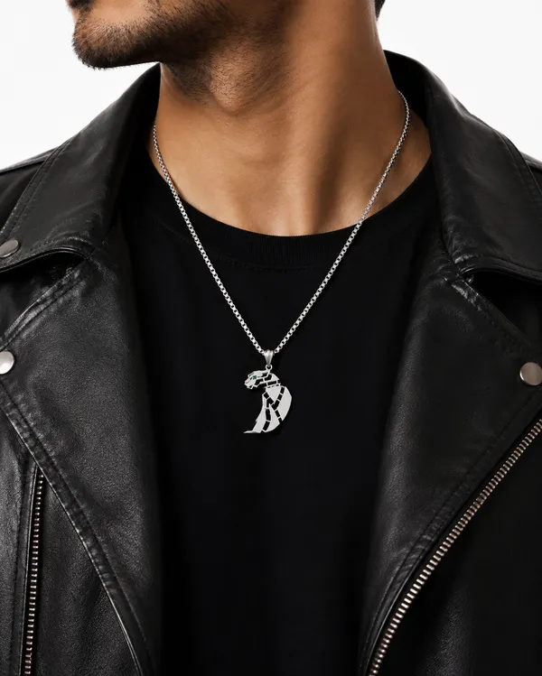 The_Panther_Geometric_Pendant_Necklace_Silver