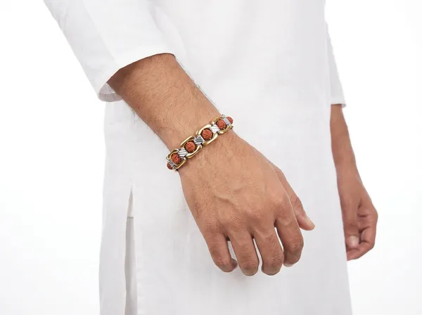 Auric_Rudraksha_Bracelet