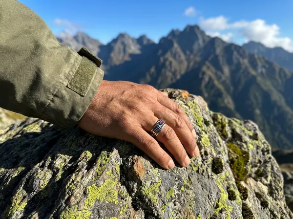 Mantra_Stone_Ring