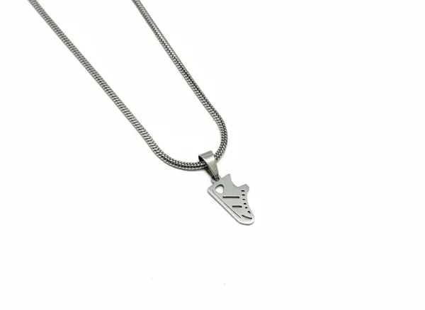 Sneaker_Pendant_Chain