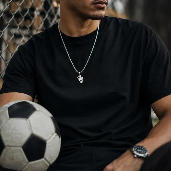 Sneaker_Pendant_Chain