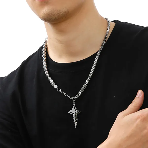 Gothic_Flame_Pendant_Necklace