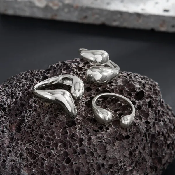 Sculpted_Adjustable_Statement_Ring_Set_Silver