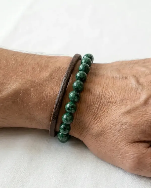Emerald_Aura_Beaded_Bracelet