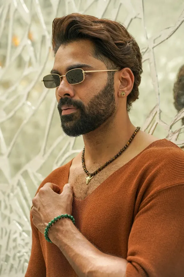 Bull_Necklace_Tiger_Eye_Gold