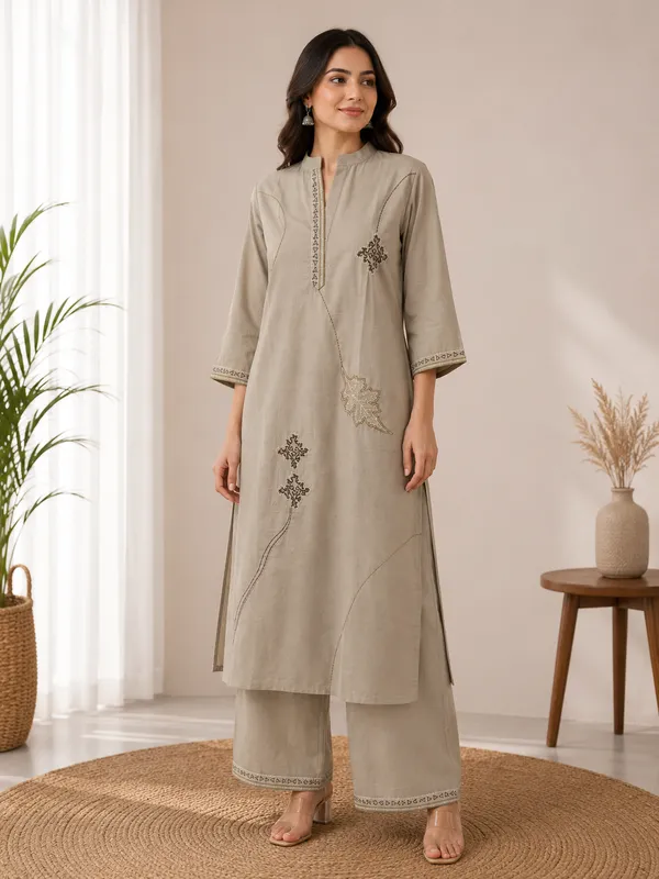 Beige_Cotton_Embroidered_Kurta_Pant_Co-Ord_Set_For_Women