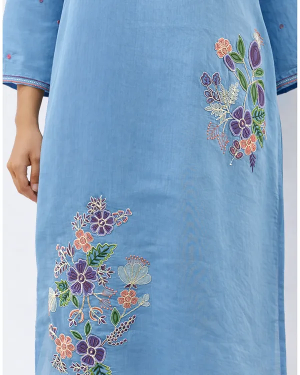 Sky_Blue_Mal_Chanderi_Embroidered_Kurta_Set_With_Dupatta_For_Women