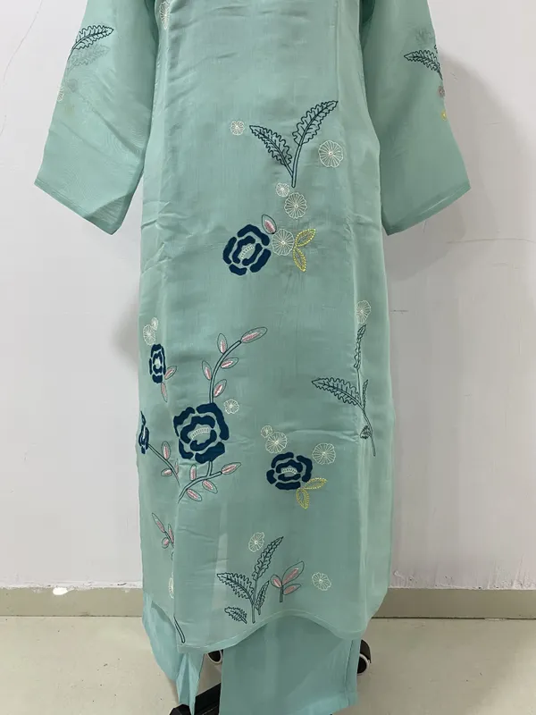 Mint_Mal_Chanderi_Straight_Kurta_Set_With_Dupatta_For_Women