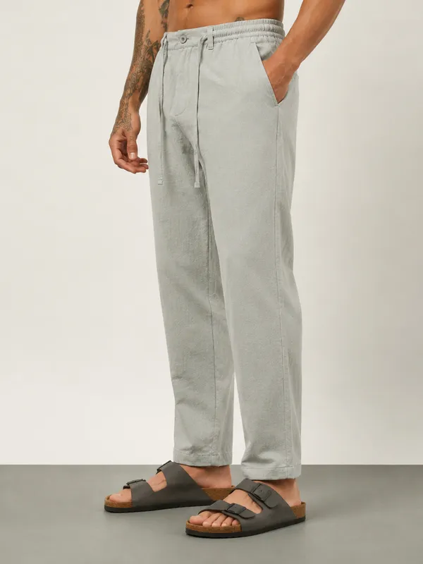 Mist_Grey_Cotton_Linen_Relaxed_Fit_Trousers_For_Men