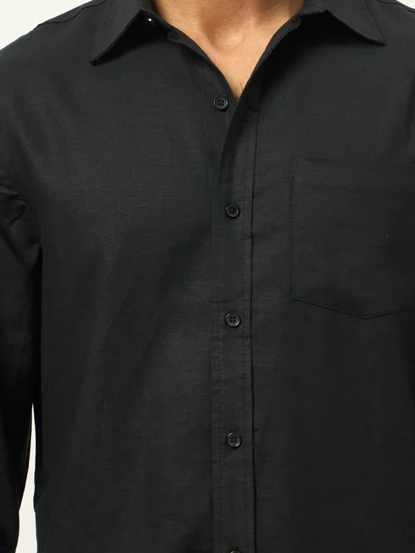 Black_Linen_Regular_Fit_Full_Sleeve_Shirt_For_Men