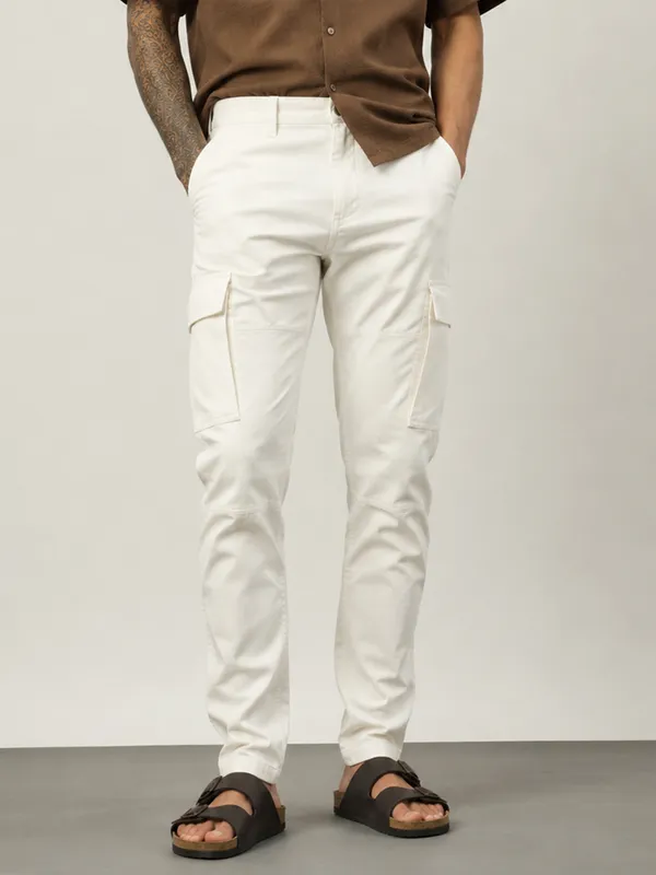 White_Cotton_Relaxed_Fit_Cargo_Trousers_For_Men
