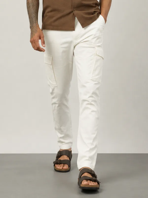 White_Cotton_Relaxed_Fit_Cargo_Trousers_For_Men