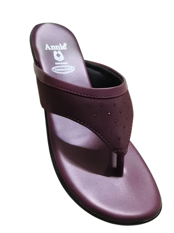 Maroon_Eva_Lycra_With_Swarovski_Toe-Post_Sandals_For_Women